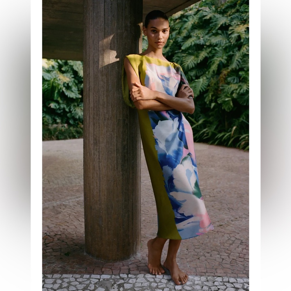 NWT | Zara | Floral Print Sleeveless Dress | blogger must have!